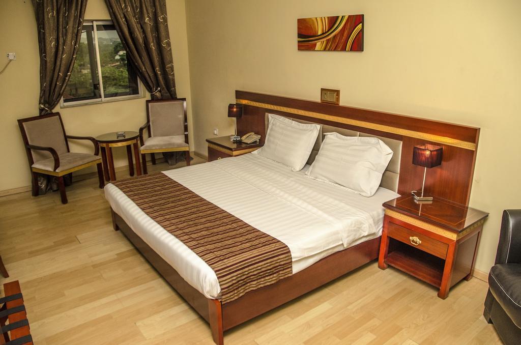 Hotel Rosebud Абуджа Екстер'єр фото