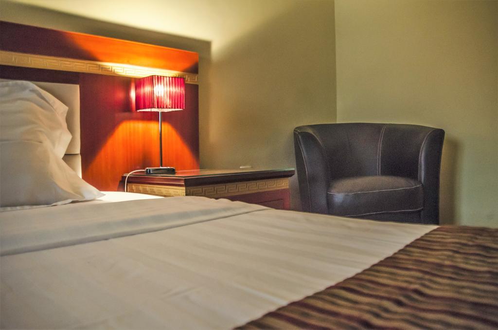 Hotel Rosebud Абуджа Екстер'єр фото
