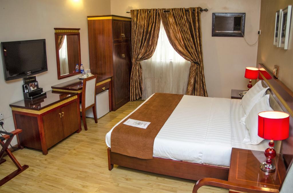 Hotel Rosebud Абуджа Екстер'єр фото