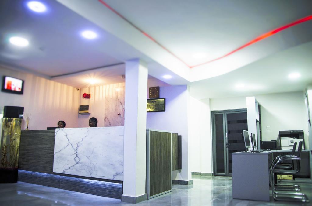 Hotel Rosebud Абуджа Екстер'єр фото