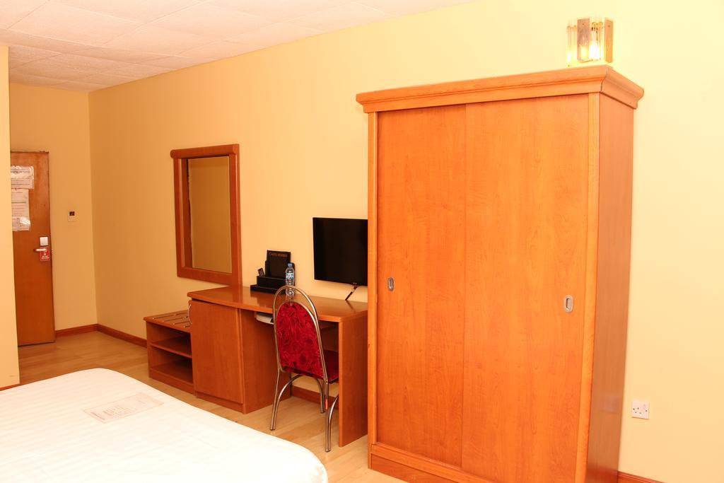 Hotel Rosebud Абуджа Екстер'єр фото